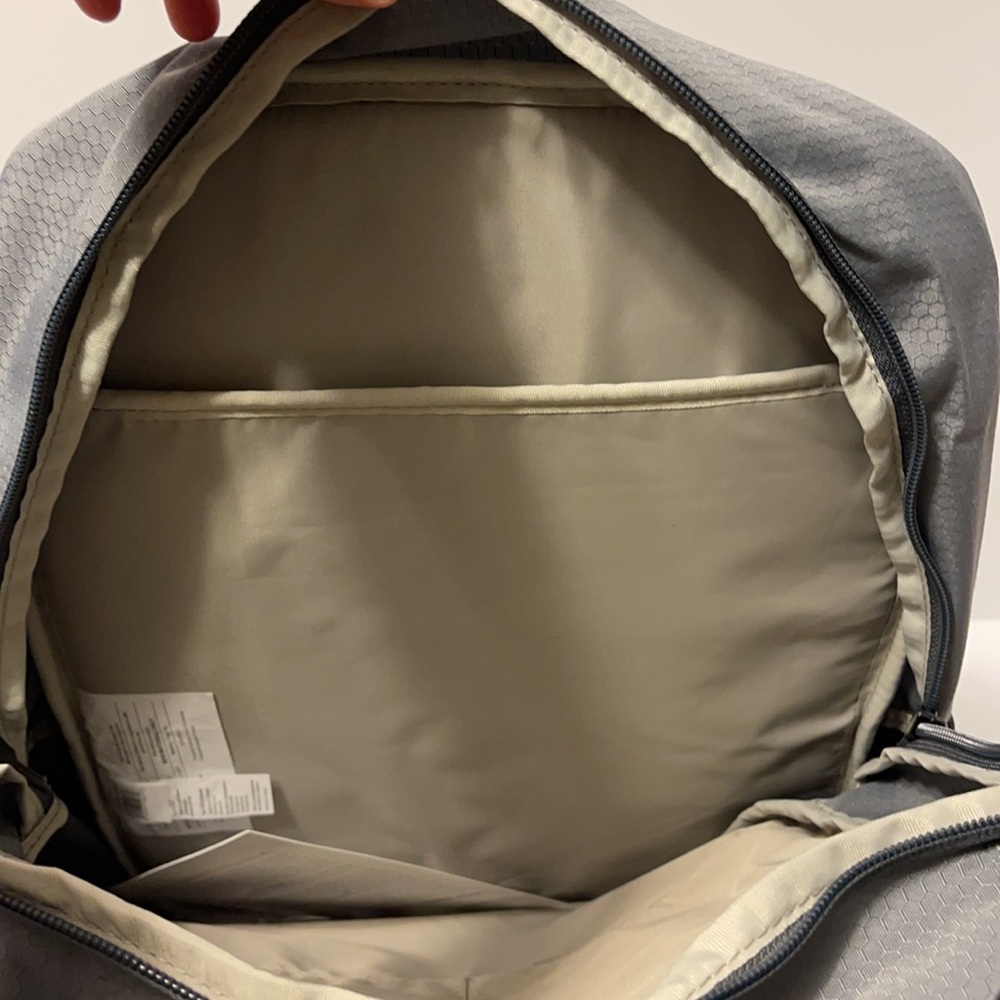 High Sierra Outburst 18” Gray Reflective Backpack with Adjustable Foam Straps - Picture 8 of 9